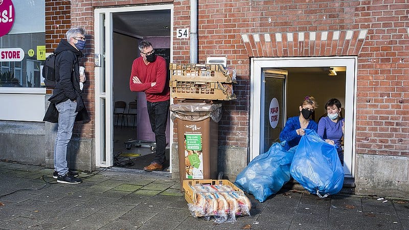 Weggeefwinkel Yess! - Brood en een glimlach